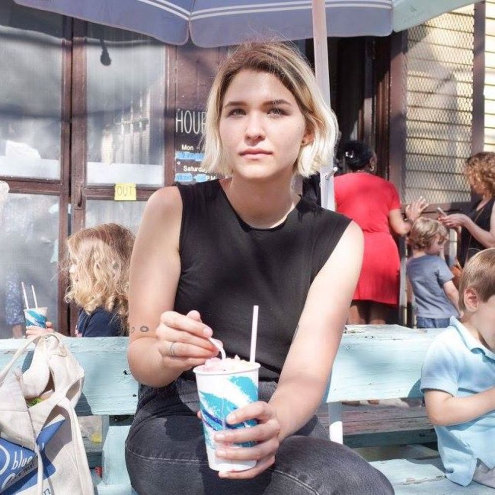 Meet your Posher, Emma